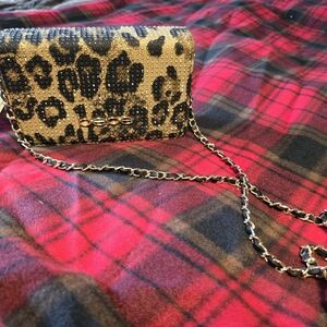 Leopard Print Chain Shoulder Bag